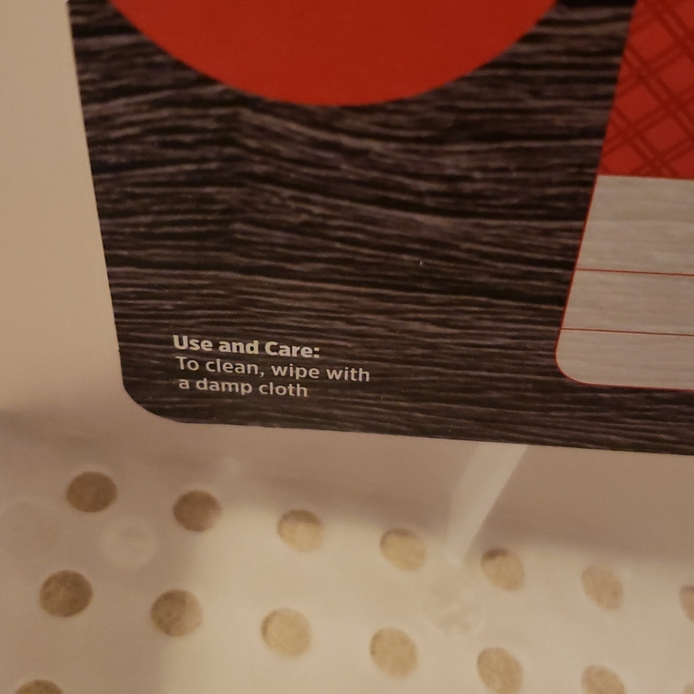 BATHROOM ACCESSORIES - Picture 6 of 13